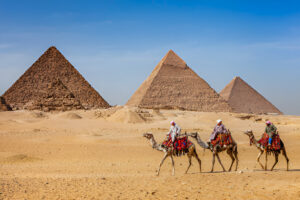 Tour de 3 Días por El Cairo y Alejandría: Descubriendo los Tesoros de Egipto.